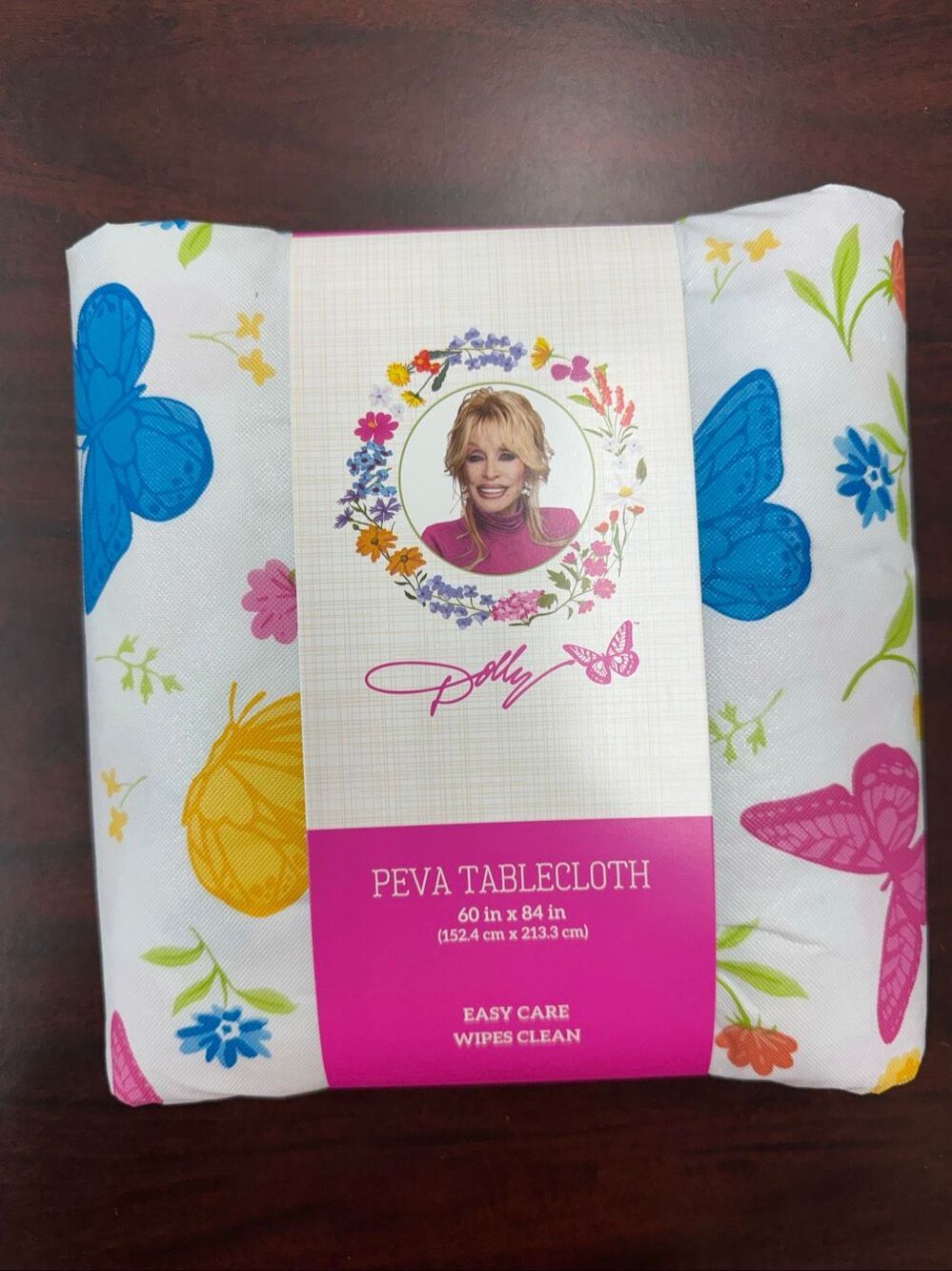 NWT Dolly Parton Butterfly Graphic Peva Tablecloth